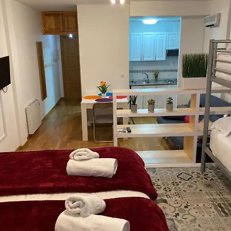 Imeda Estudios Valles Con Parking Апартаменти